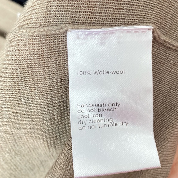 Akris Punto Beige Knit sweater size 14 - Picture 5 of 14